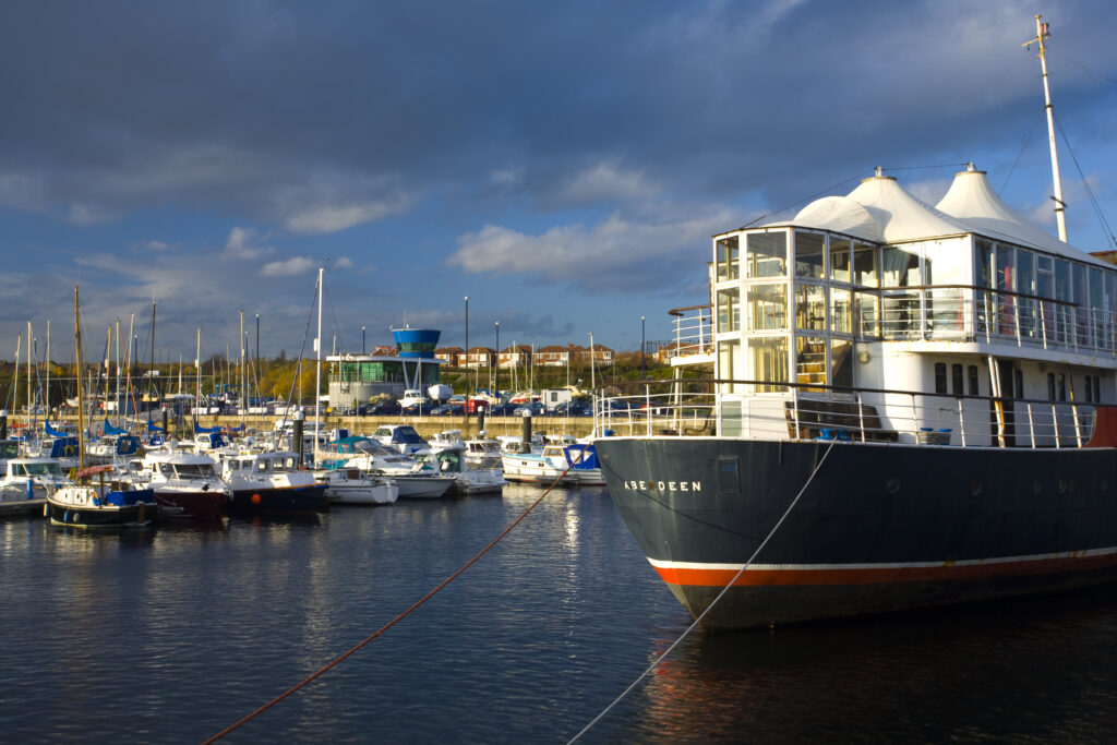 England, Tyne & Wear, Royal Quays. The Earl of Zetland was once a ferry working in the Sheltland Isles. Now it is a floating bar and restaurant moored in the Albert Edward Dock at the Royal Quays Marina in North Tyneside.