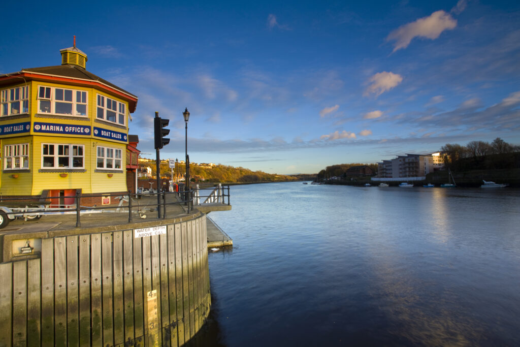 England, Tyne & Wear, Newcastle Upon Tyne. Marina office on the River Tyne near the entrance to St Peter's Basin.