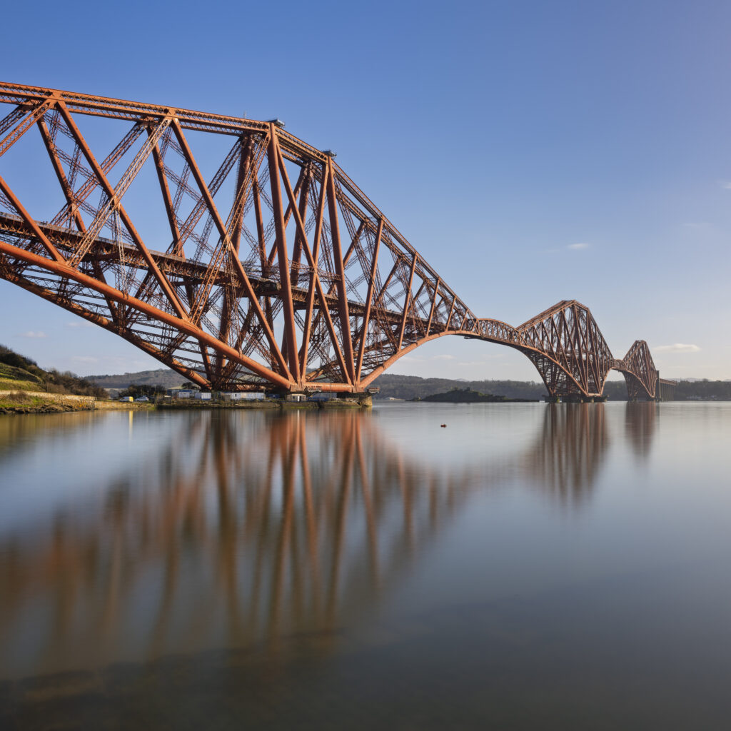 Scotland, Edinburgh, Forth Bridge.